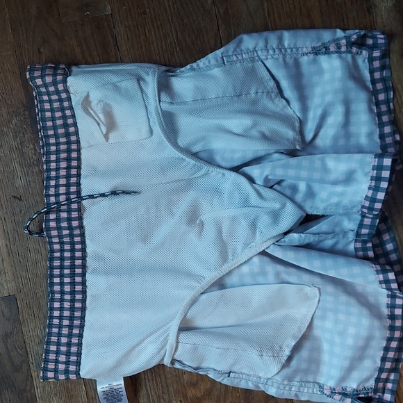 9 for $10 M&M Swimtrunks - Picture 7 of 10